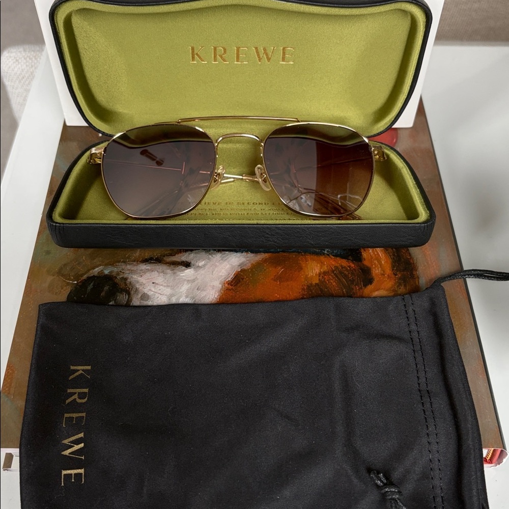 NWOT KREWE Earhart Blinker Sunglasses in Matte Oyster Petal - Picture 3 of 8